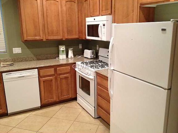 4th image of 4124 Helens Pouroff Ave