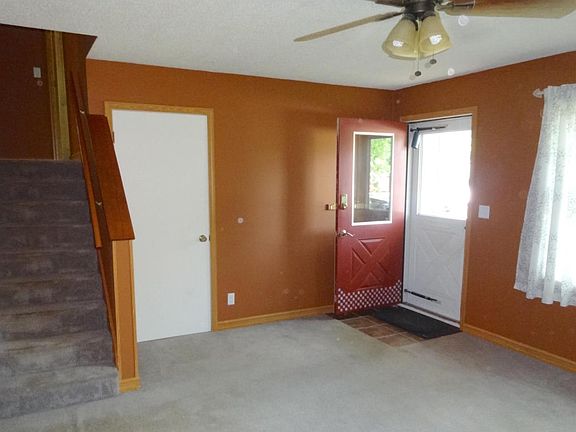5th image of 1836 Bayview Dr