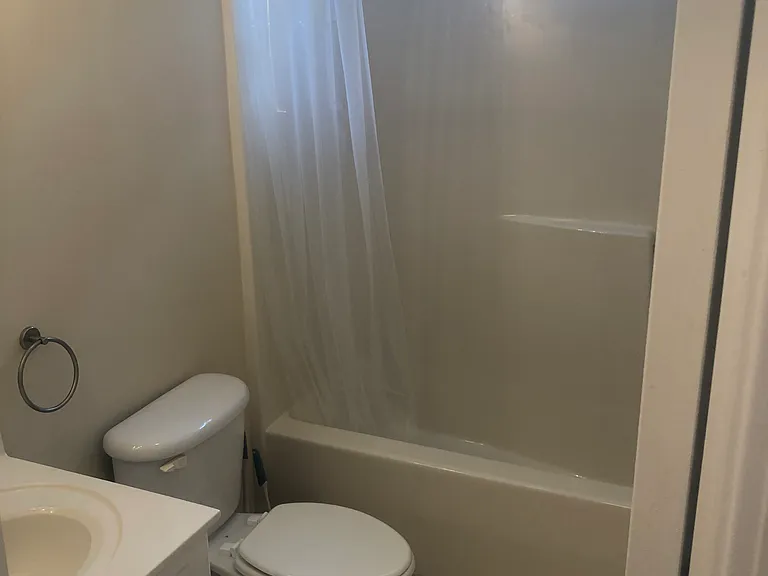 48 Cherry Rd #1 — Photo 4