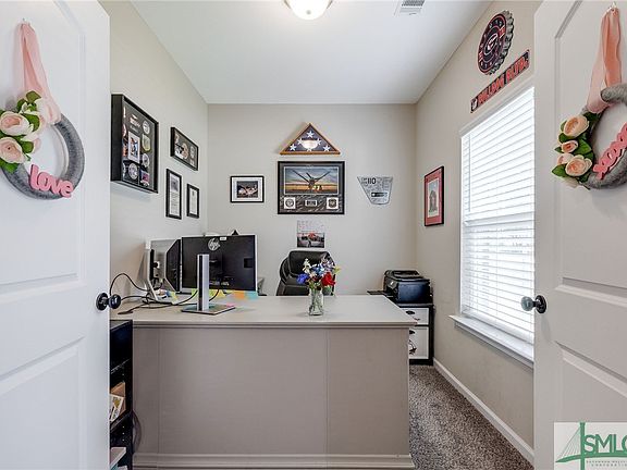 4th image of 169 Clover Pointe Circle