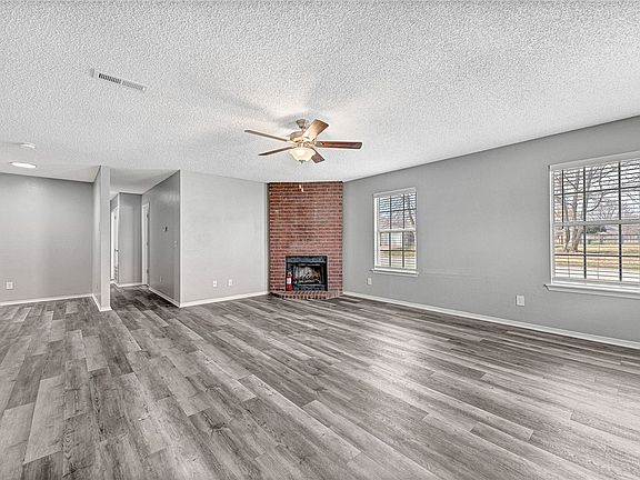2nd image of 4617 W Patrick St