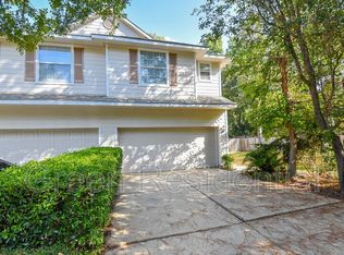 11 Peachridge Pl, Spring, TX 77382