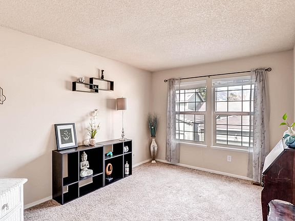 Second bedroom facing west