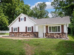 20 Red Rose Dr, Collinsville, IL 62234