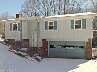 1600 Chestnut Grove Rd, King, NC 27021