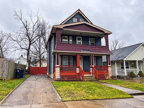 2nd image of 10302 Manor Ave