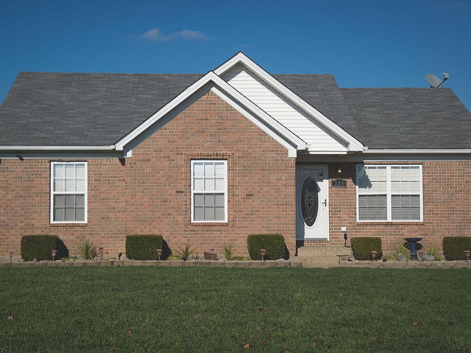 1st image of 350 Tecumseh Dr
