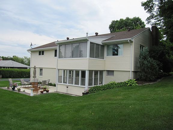 4th image of 206 Windsor Dr