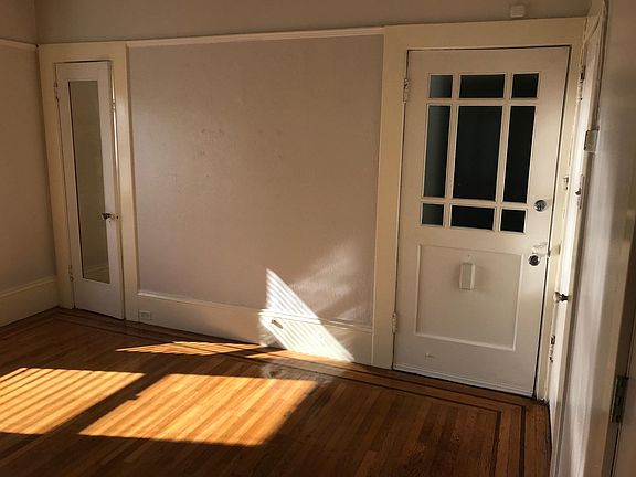 5th image of 804 Alvarado St