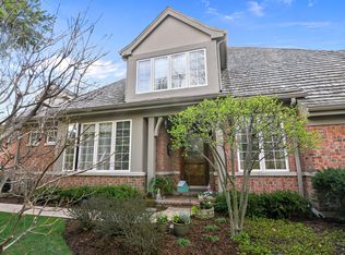 2410 Fox Meadow Ln, Northfield, IL