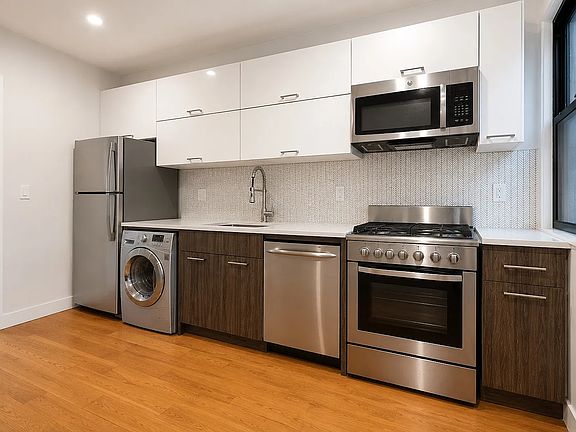 5th image of 1668 Putnam Ave #1RA