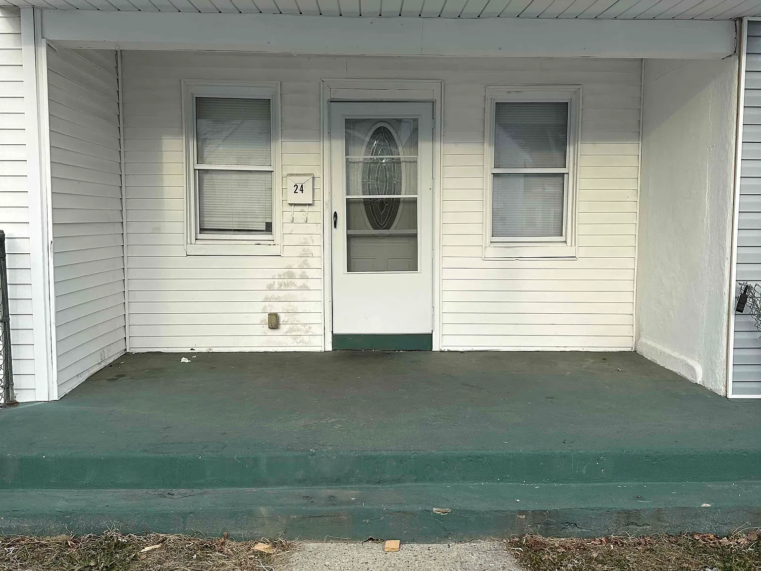 24 3rd Ave — Photo 1