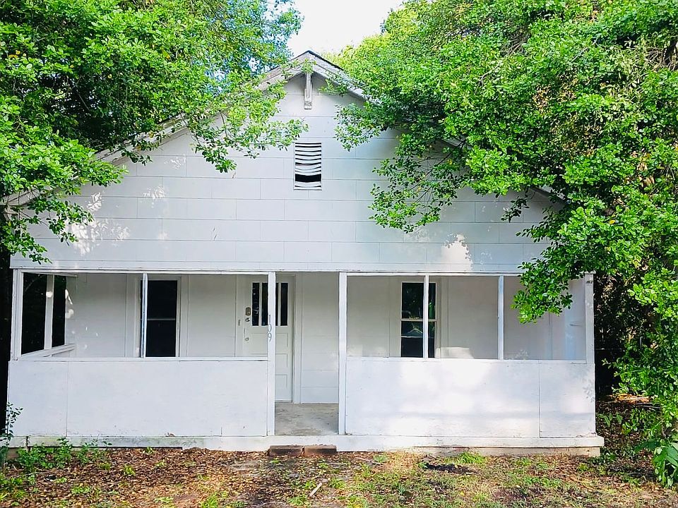 1st image of 109 Holt Ave