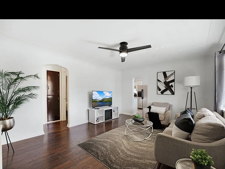 5295 Perry St — Photo 4
