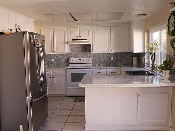 5th image of 13040 Old West Ave