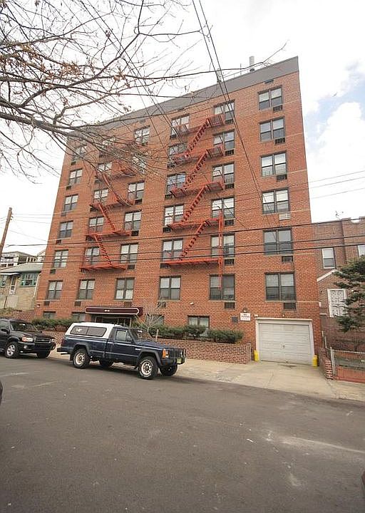 1st image of 5021 39th Pl APT 1A