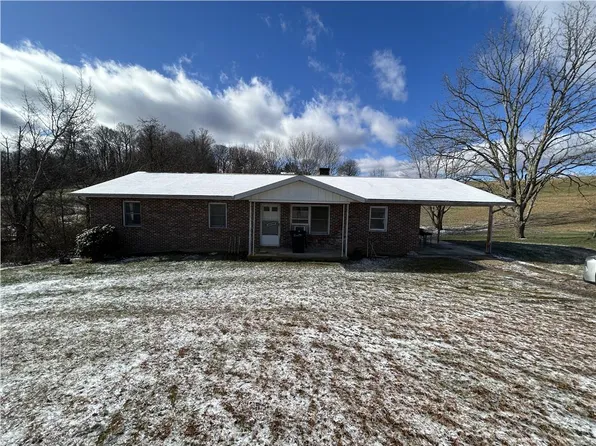 20734 Campground Rd, Bristol, VA 24202