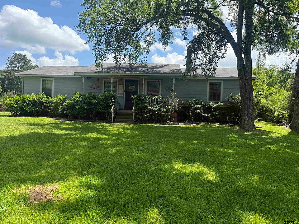 1st image of 3901 Almond Rd