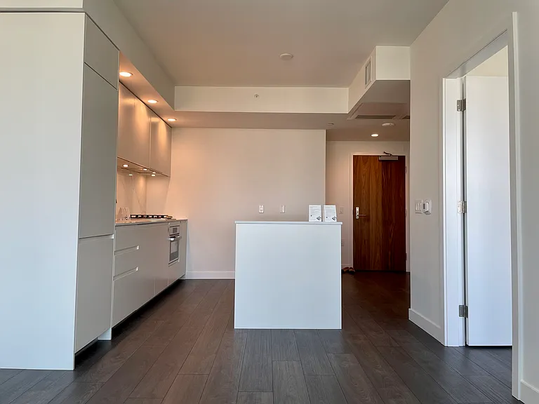 6463 Silver Ave #2608 — Photo 4