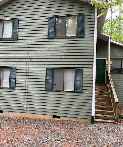 1515 Partridgeberry Rd #B — Photo 2