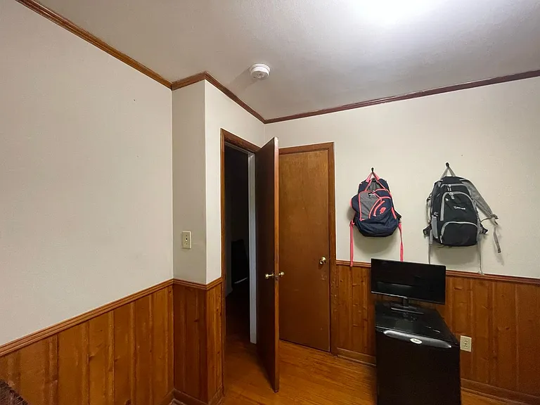 365 Knottingham Dr — Photo 11