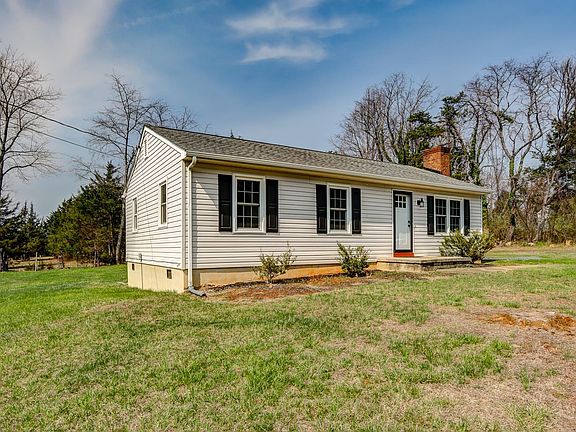 4th image of 498 Partridge Creek Rd