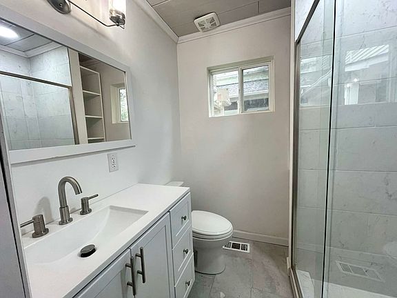 5th image of 634 Rutledge Ave #2