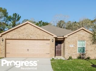 10486 Sweetwater Creek Dr, Cleveland, TX 77328