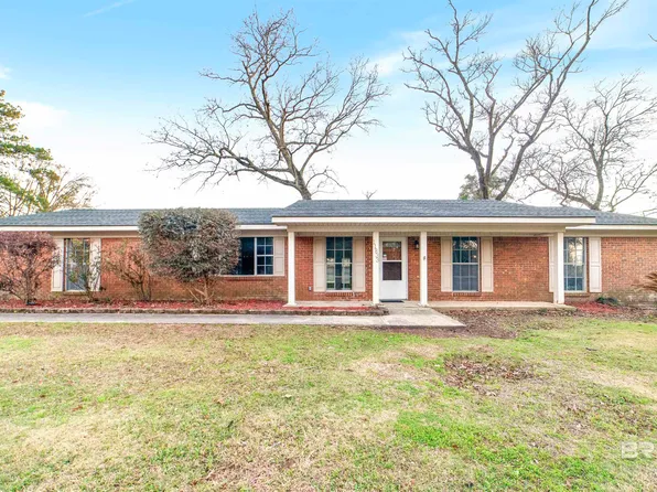 11833 Old Moffat Rd, Wilmer, AL 36587