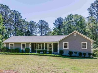 996 Coan Dr, Locust Grove, GA 30248