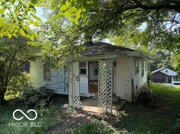 1919 14th St, Bedford, IN 47421