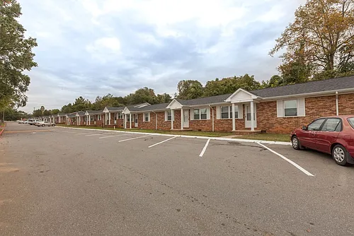 SH101-College Road Apartments (RCA) Photo 1