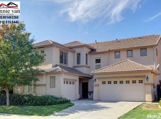9704 McKenna Dr, Elk Grove, CA 95757