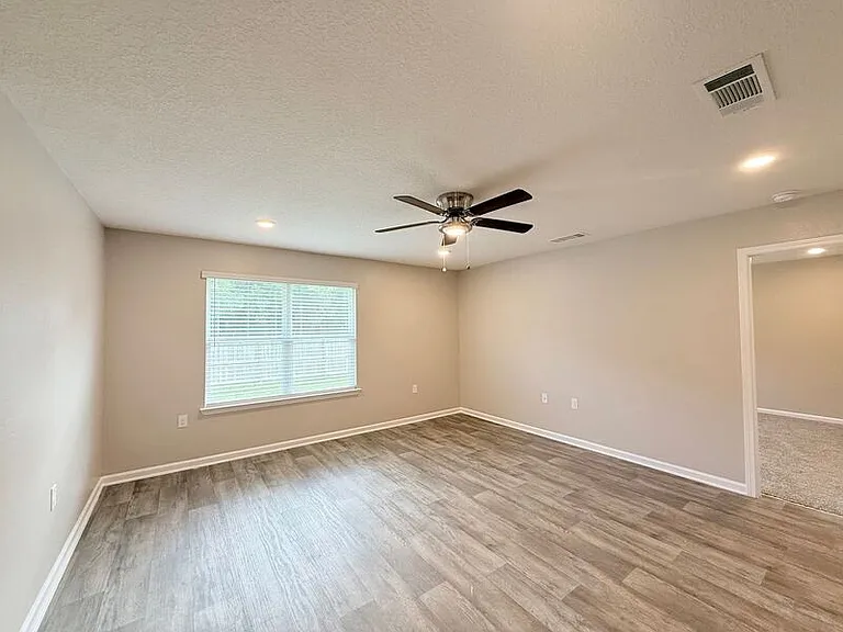 6401 Churchill Cir #PRO — Photo 2