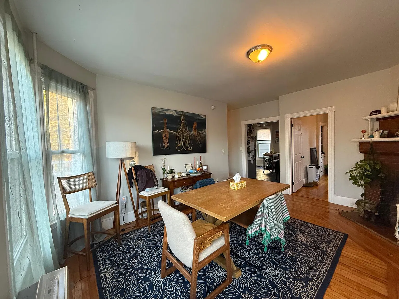 2 bed, 1250 sqft, $2,100 — Photo 2