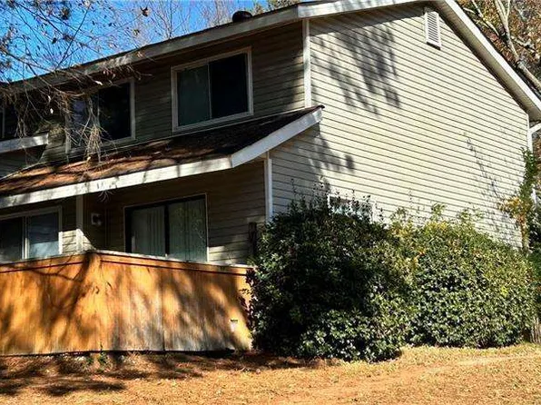 8560 Creekwood Way, Jonesboro, GA 30238