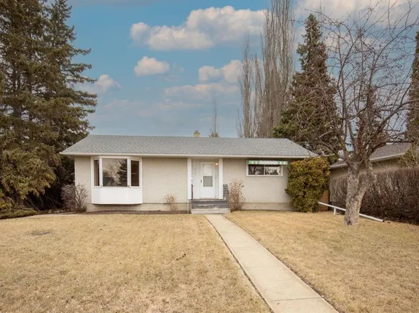 3943 SW 38th Ave, Red Deer, AB T4N 2T6