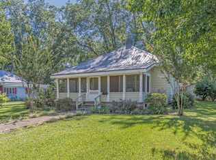205 S Hilliard St, Union Point, GA 30669