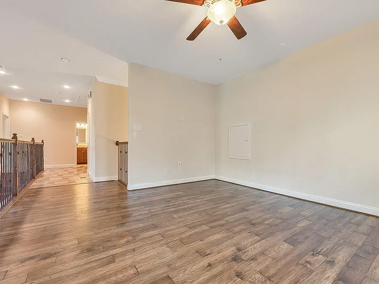 22 Garden Path Pl — Photo 35