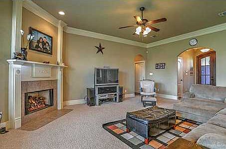 5th image of 204 Antietam Dr