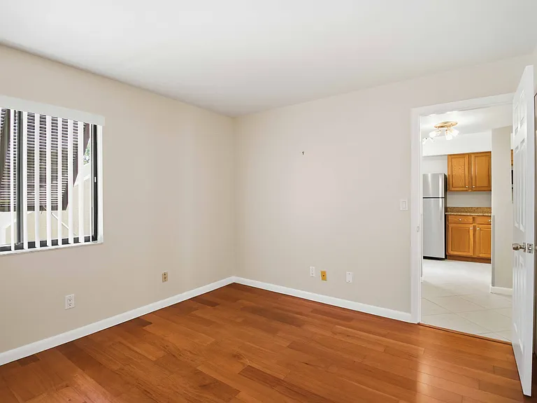 4620 Longwater Chase #4620 — Photo 15