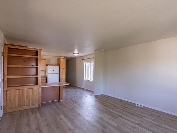 2nd image of 255 NW Golden Hills Dr Space 29