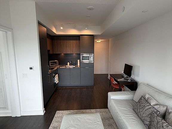 3rd image of 20 Oneill Rd #1220
