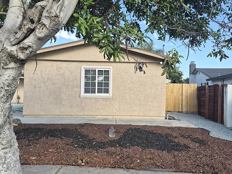 592 Palmwood Dr — Photo 29