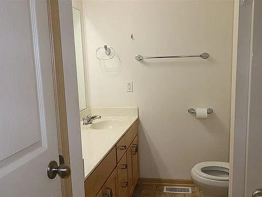 10866 Weber St — Photo 11