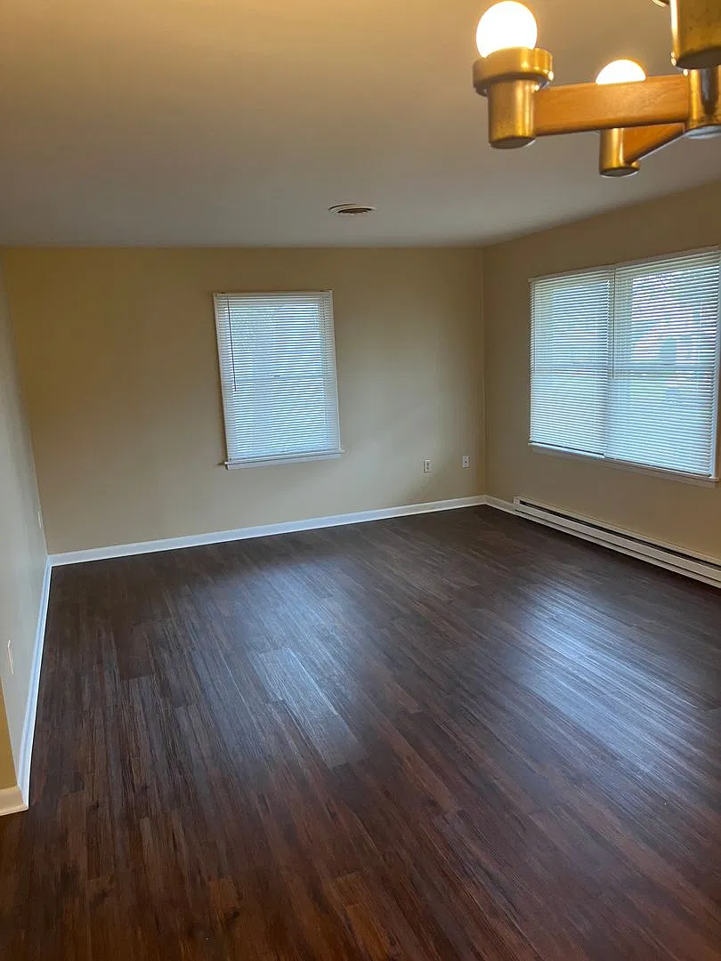 203 Avon Road — Photo 4