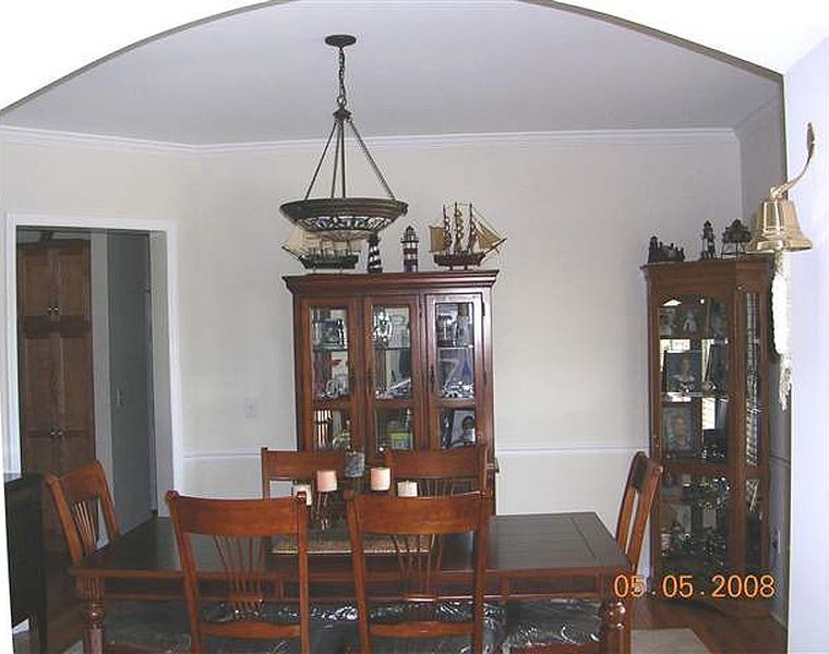 5th image of 8 Princeton Court