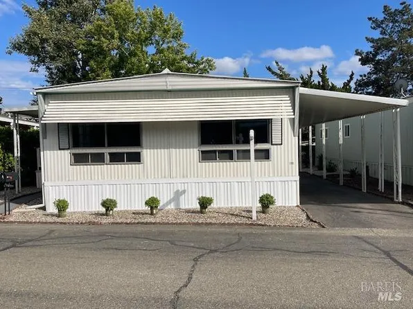 2 larkspur Place, Santa Rosa, CA 95409