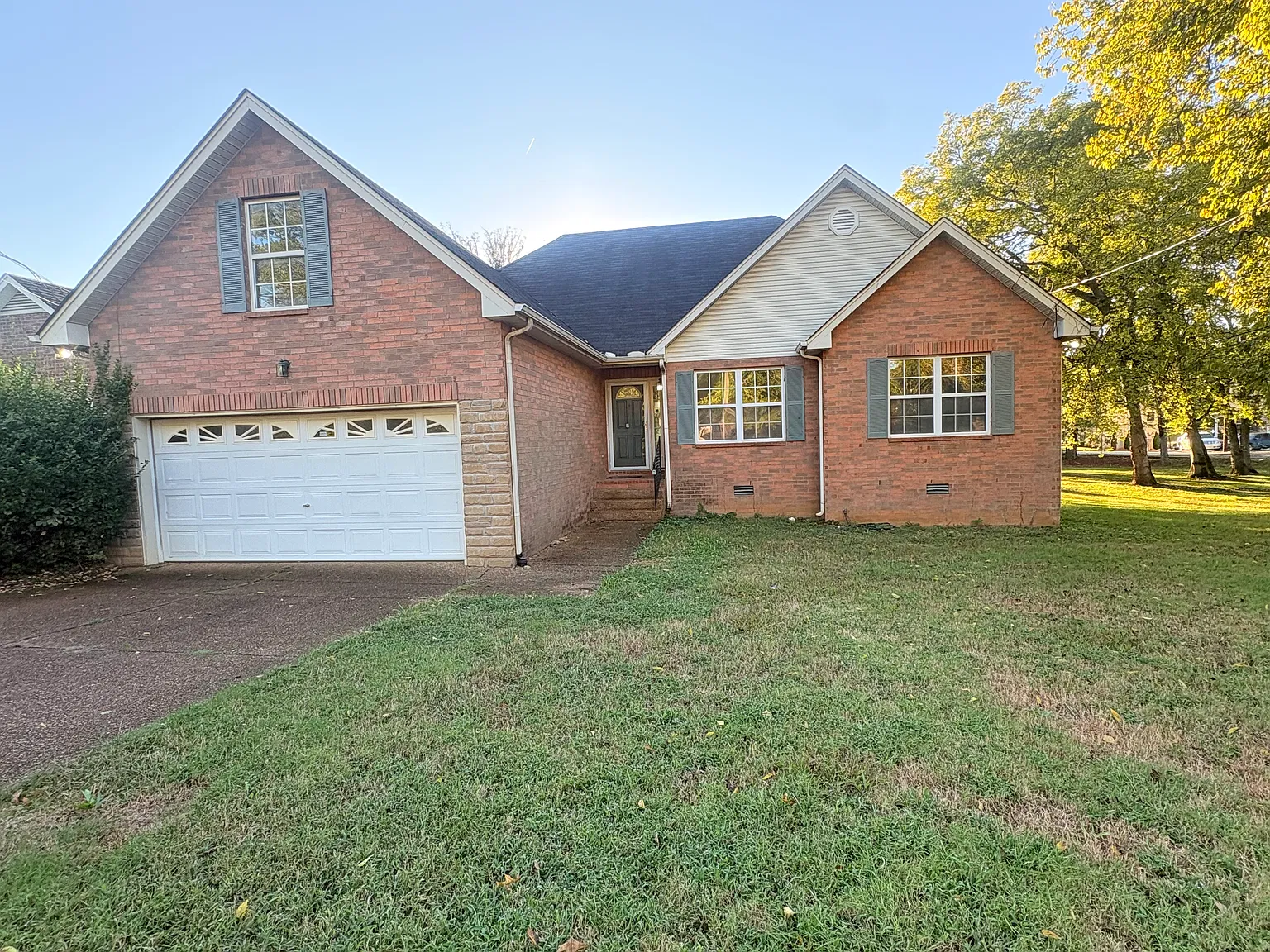 3 bed, 1792 sqft, $3,500 — Photo 1