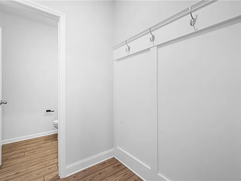 258 Station Overlook Dr — Photo 12